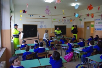 Corso di evacuazione Scuola Elementare Acquarica Protezione Civile "LA FONTANA"